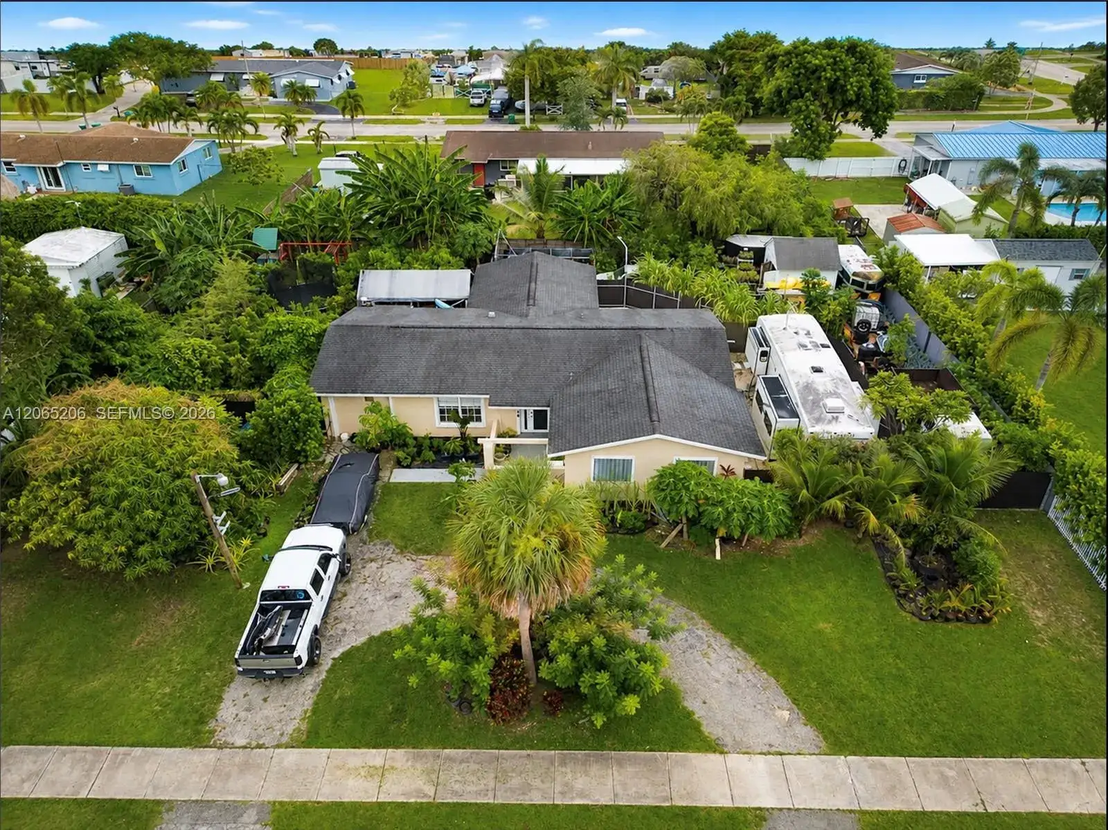 27925 SW 163rd Ave, Homestead FL 33031