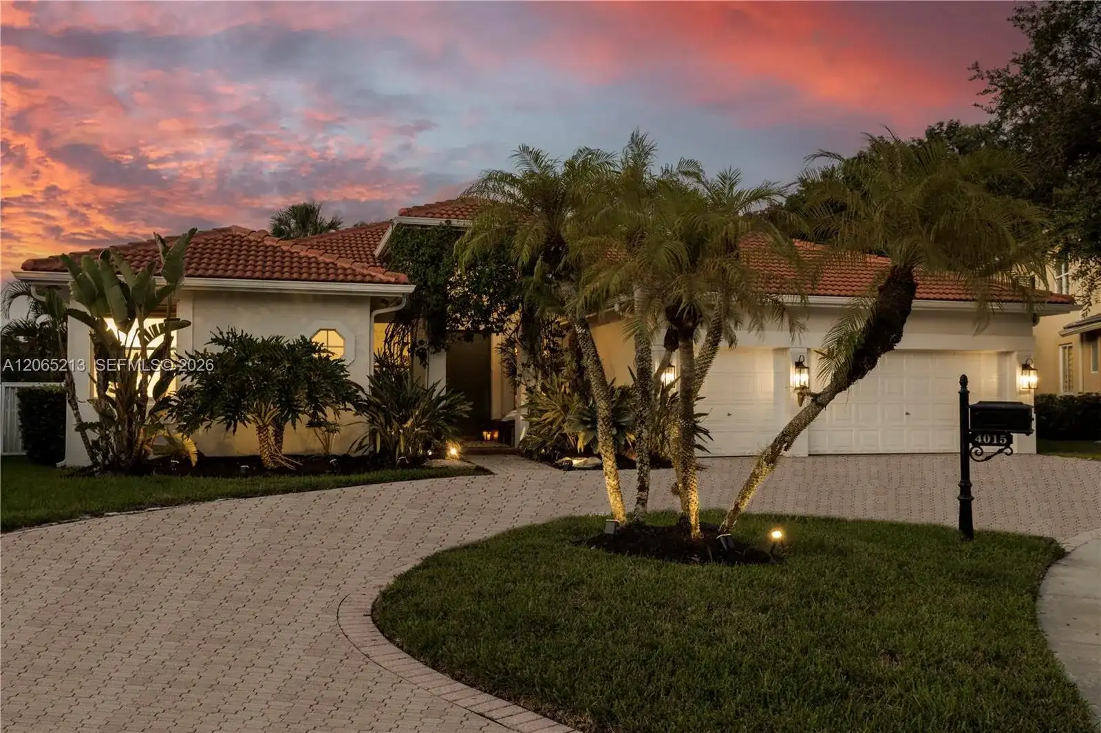 4015 Crossbill Ln, Weston FL 33331