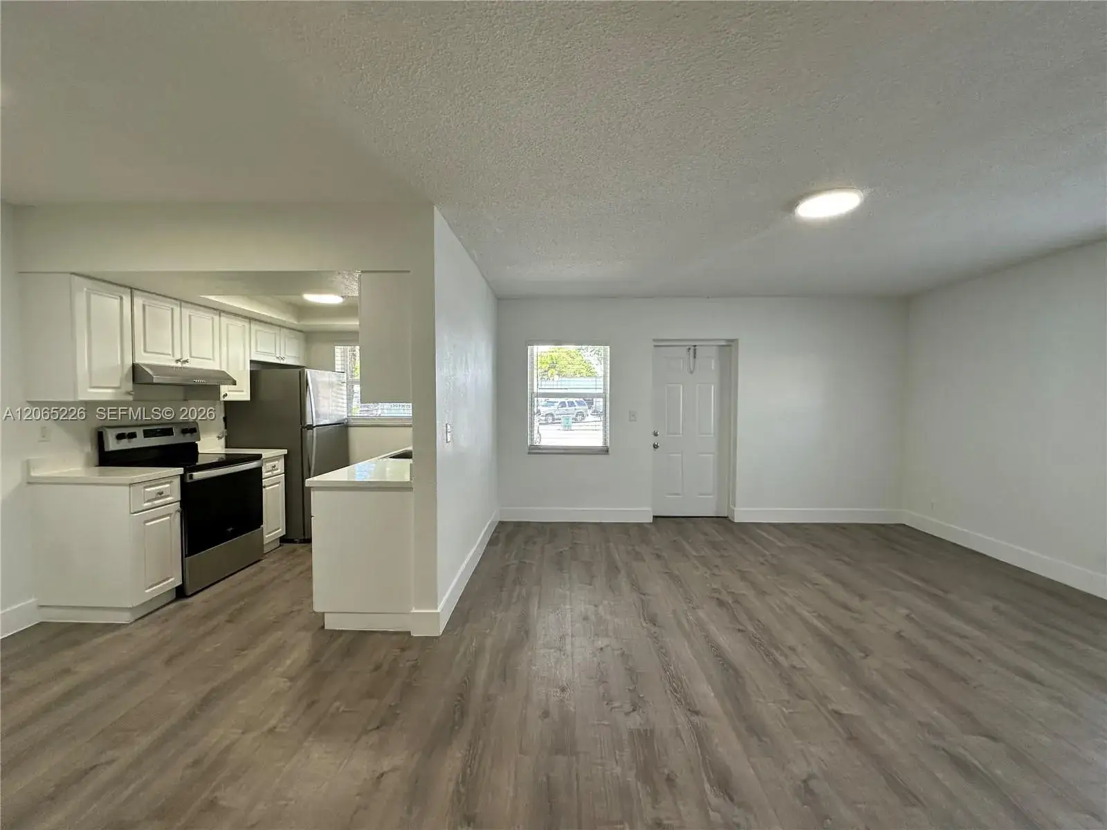 3660 NE 11th Ave # 4, Oakland Park FL 33334
