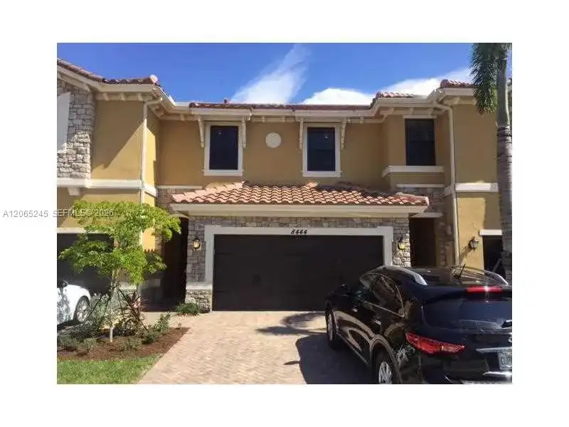8444 Lakeview Trl, Parkland FL 33076