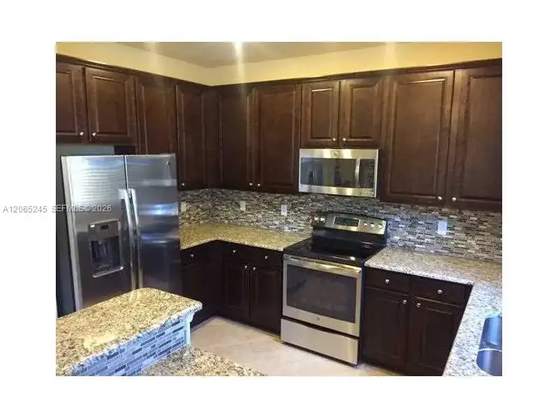 8444 Lakeview Trl, Parkland FL 33076 photo 2