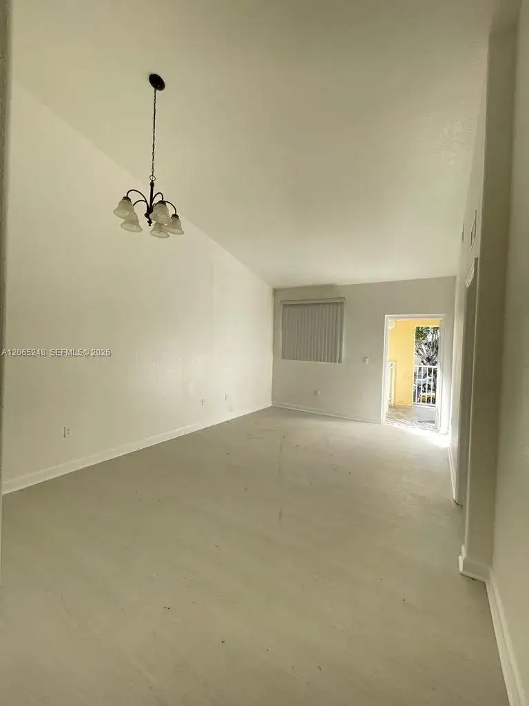 2903 SE 17th Ave # 206, Homestead FL 33035