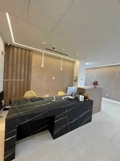 9 N Dixie Hwy # 2, Hallandale Beach FL 33009 photo 4