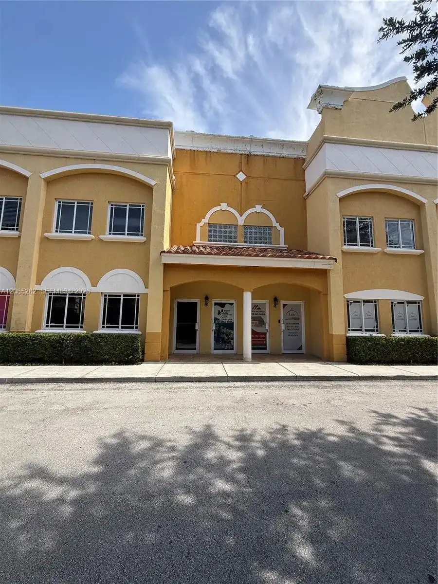 12905 SW 132nd St, Miami FL 33186