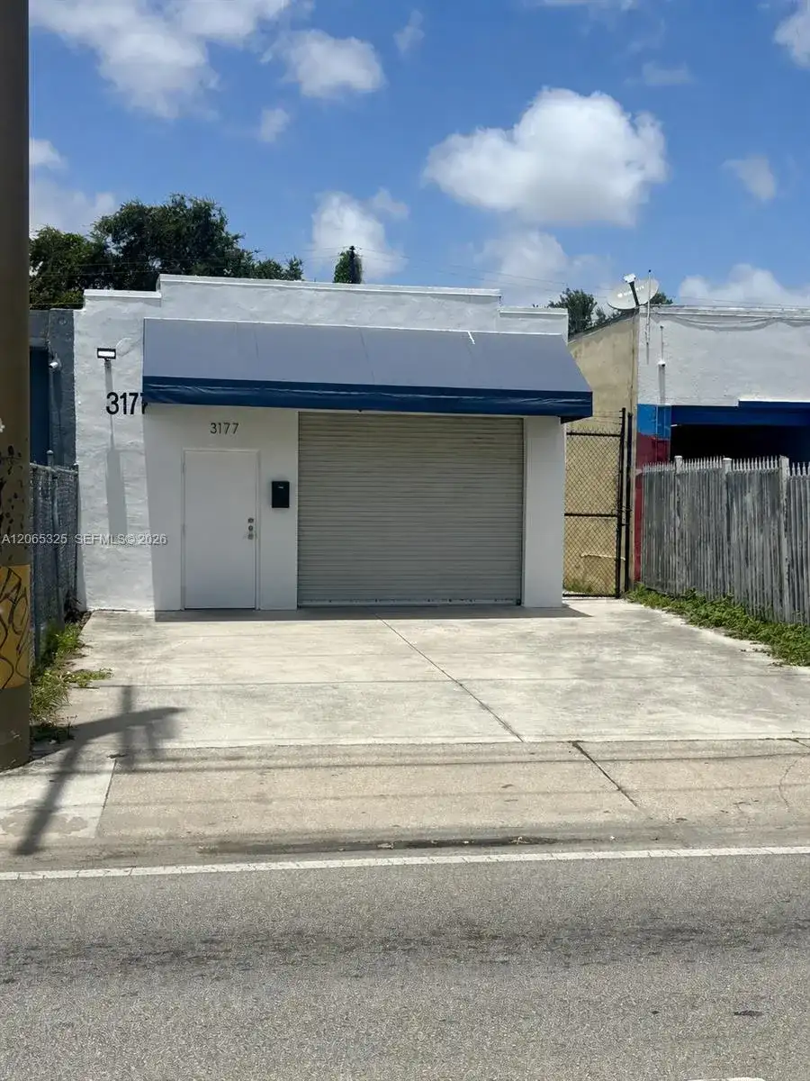 3177 NW 54th St, Miami FL 33142 photo 2