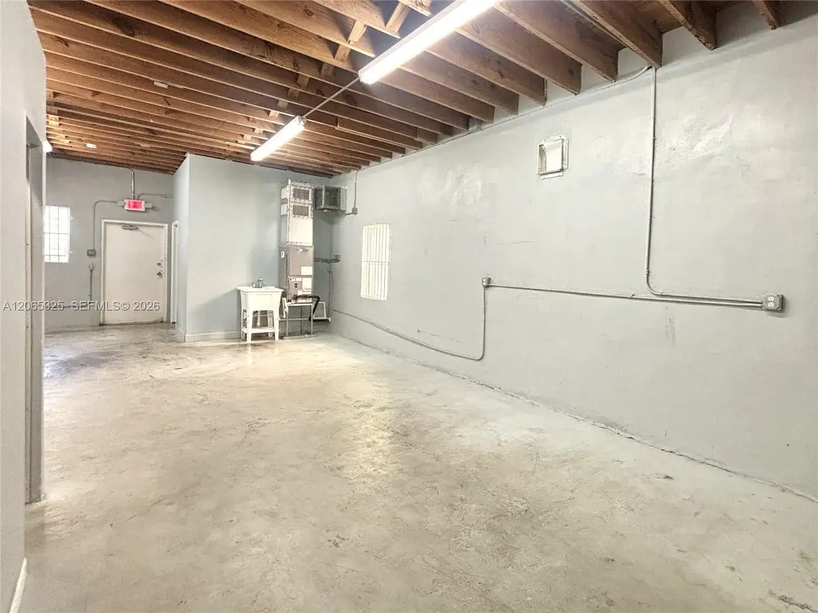 3177 NW 54th St, Miami FL 33142 photo 3