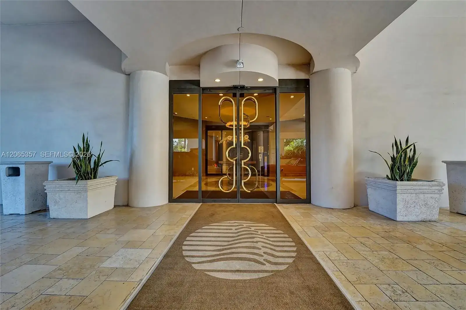 19667 Turnberry Way # 12F, Aventura FL 33180 photo 2