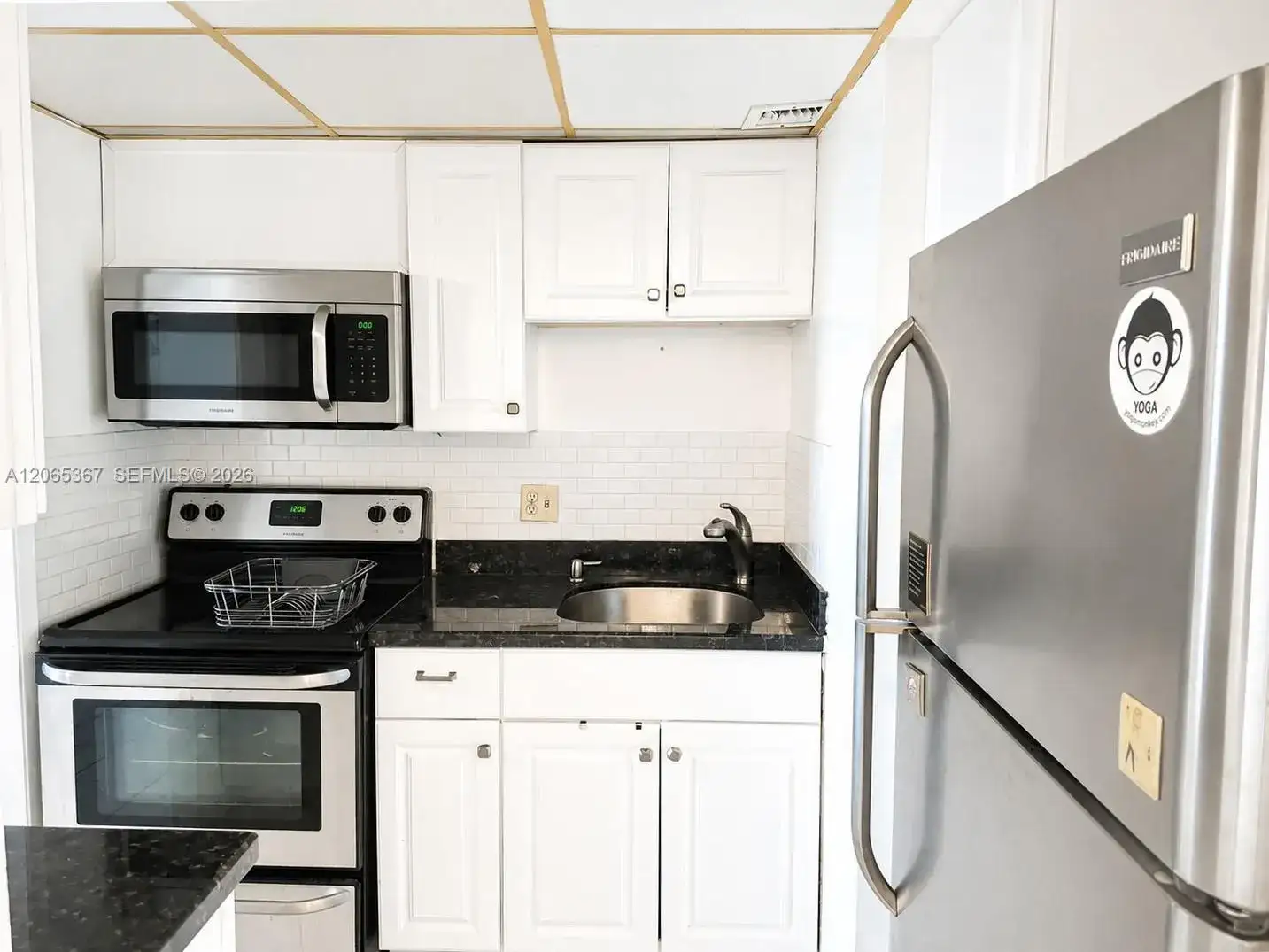 2841 NE 163rd St # 608, North Miami Beach FL 33160 photo 4