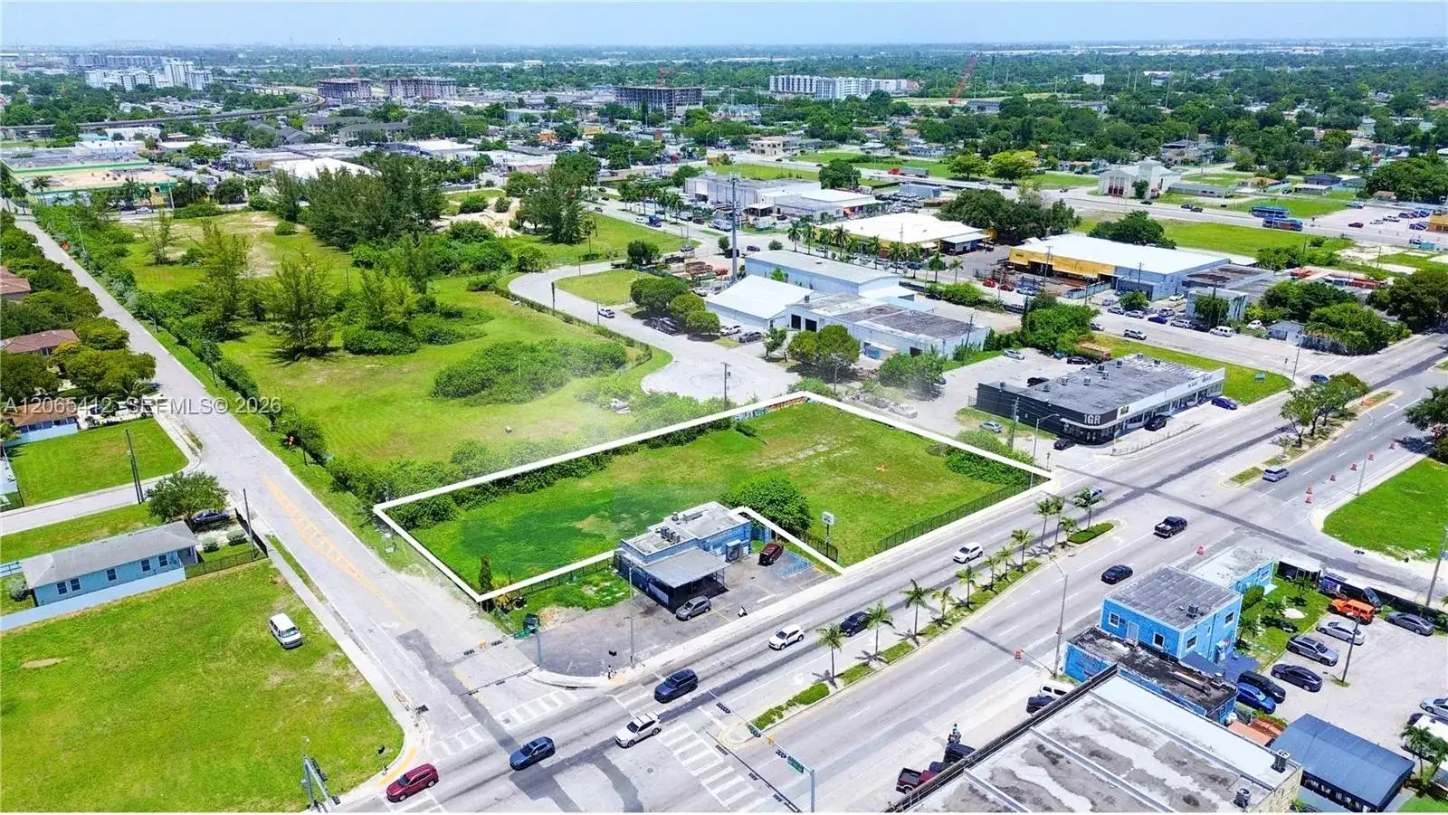 2230 NW 76th St, Miami FL 33147 photo 3
