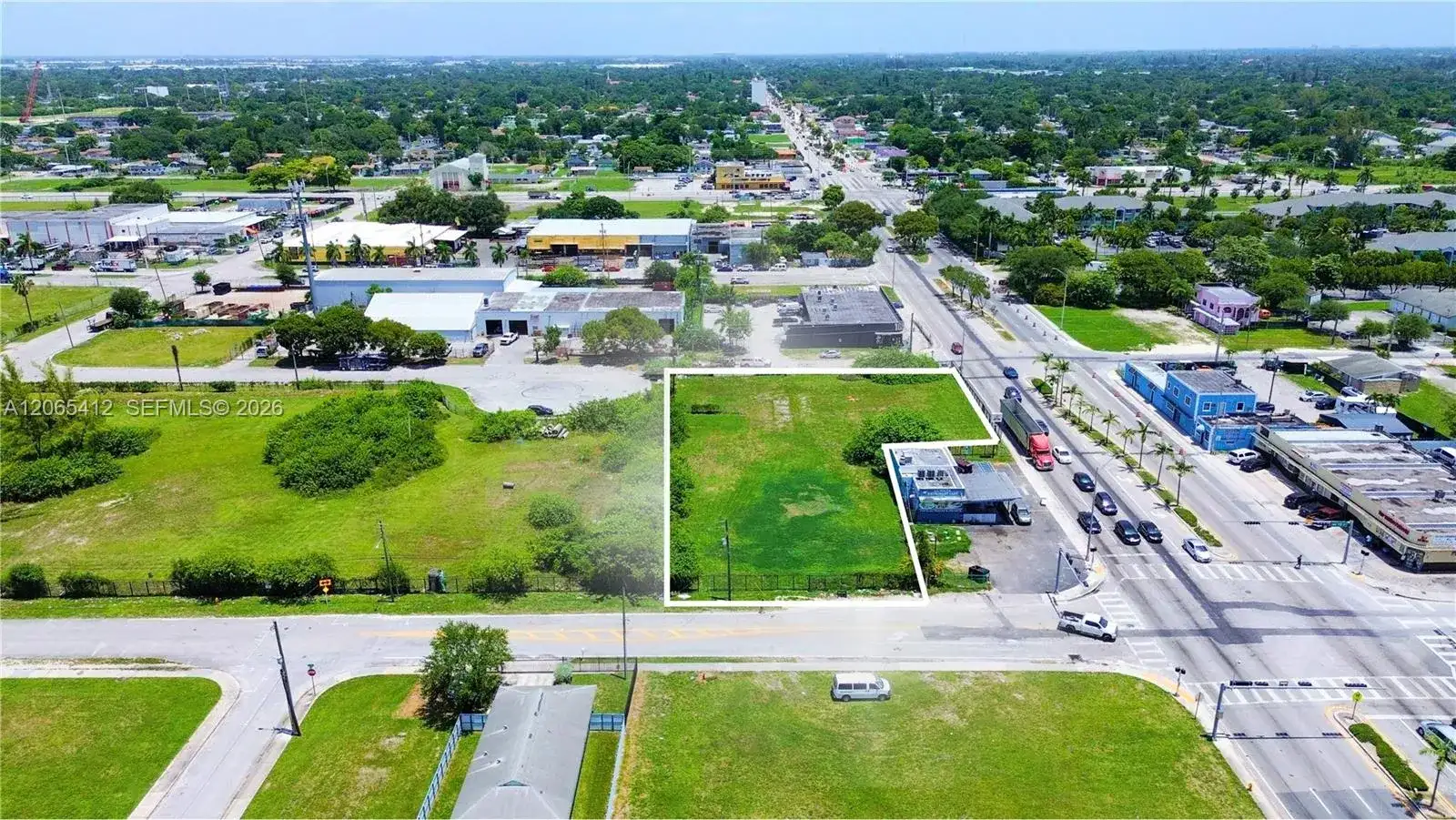 2230 NW 76th St, Miami FL 33147 photo 4