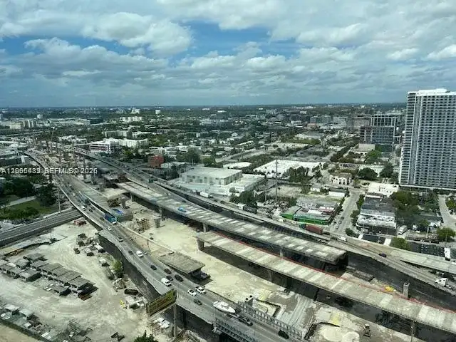 20 NE 11 # 3611, Miami FL 33132 photo 3