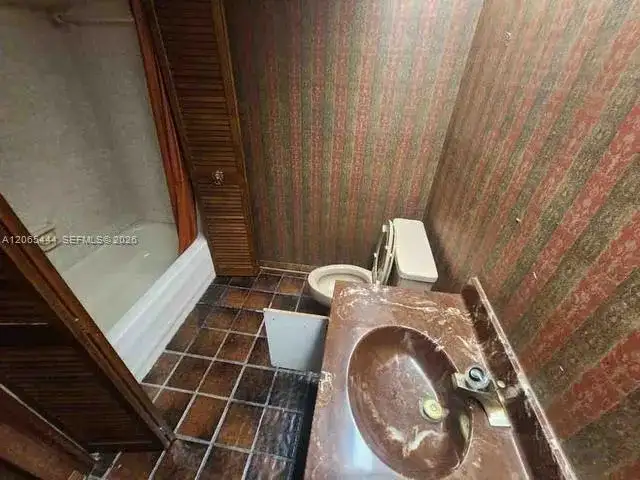 4514 Hudson Ln, Other City - In The State Of Florida FL 33618 photo 3