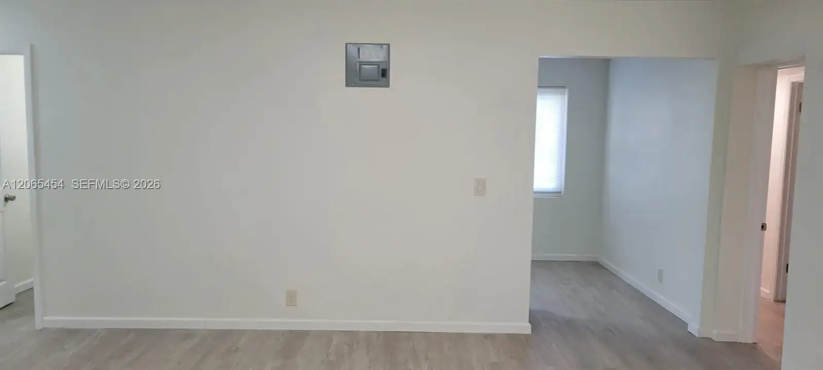 2506 Washington St, Hollywood FL 33020 photo 2