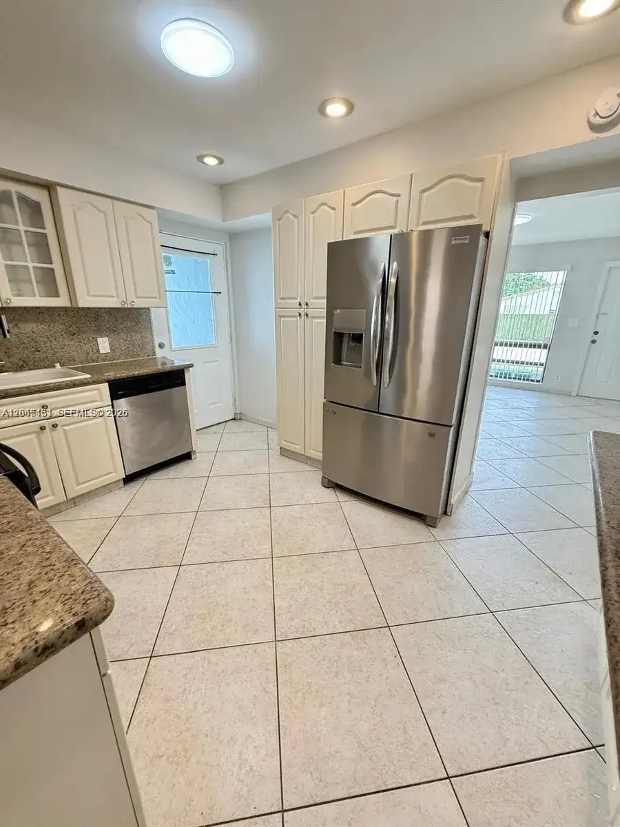 2240 N 57th Way # 0, Hollywood FL 33021 photo 5