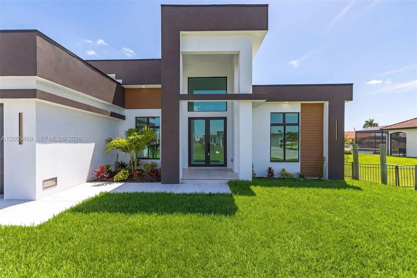1503 NW 38 AVE, Other City - In The State Of Florida FL 33993 photo 4