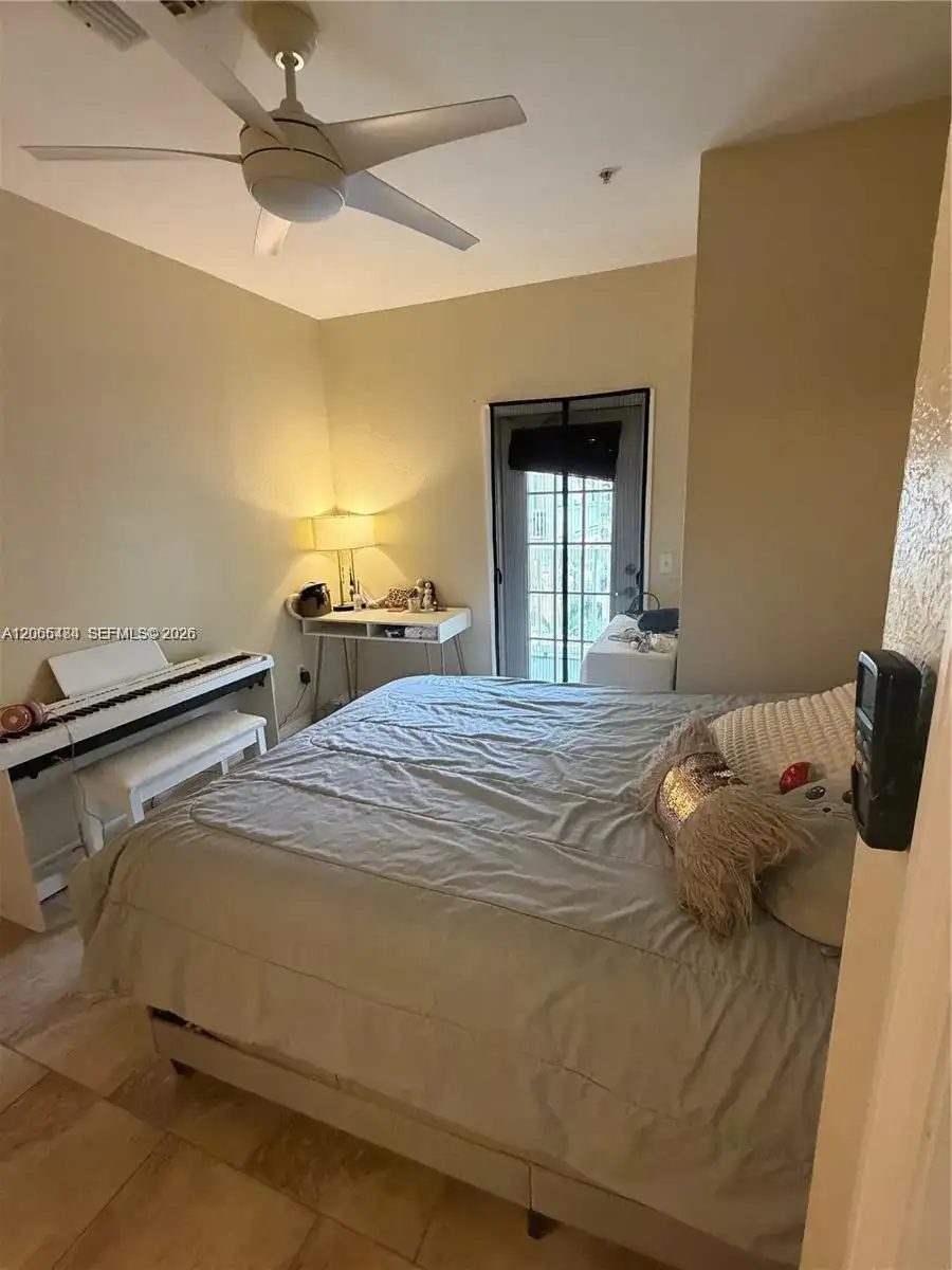 860 N Orange Ave # 258, Orlando FL 33180 photo 2
