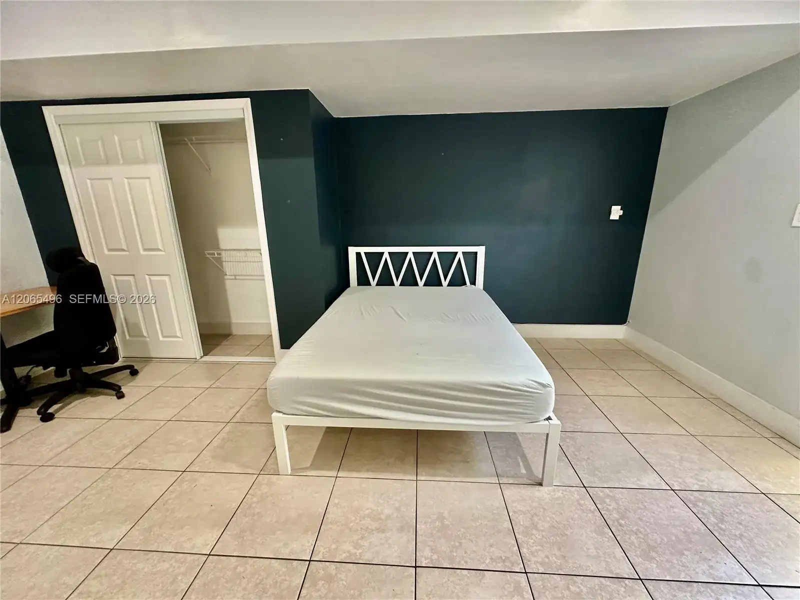 16025 SW 53rd Ter, Miami FL 33185 photo 2