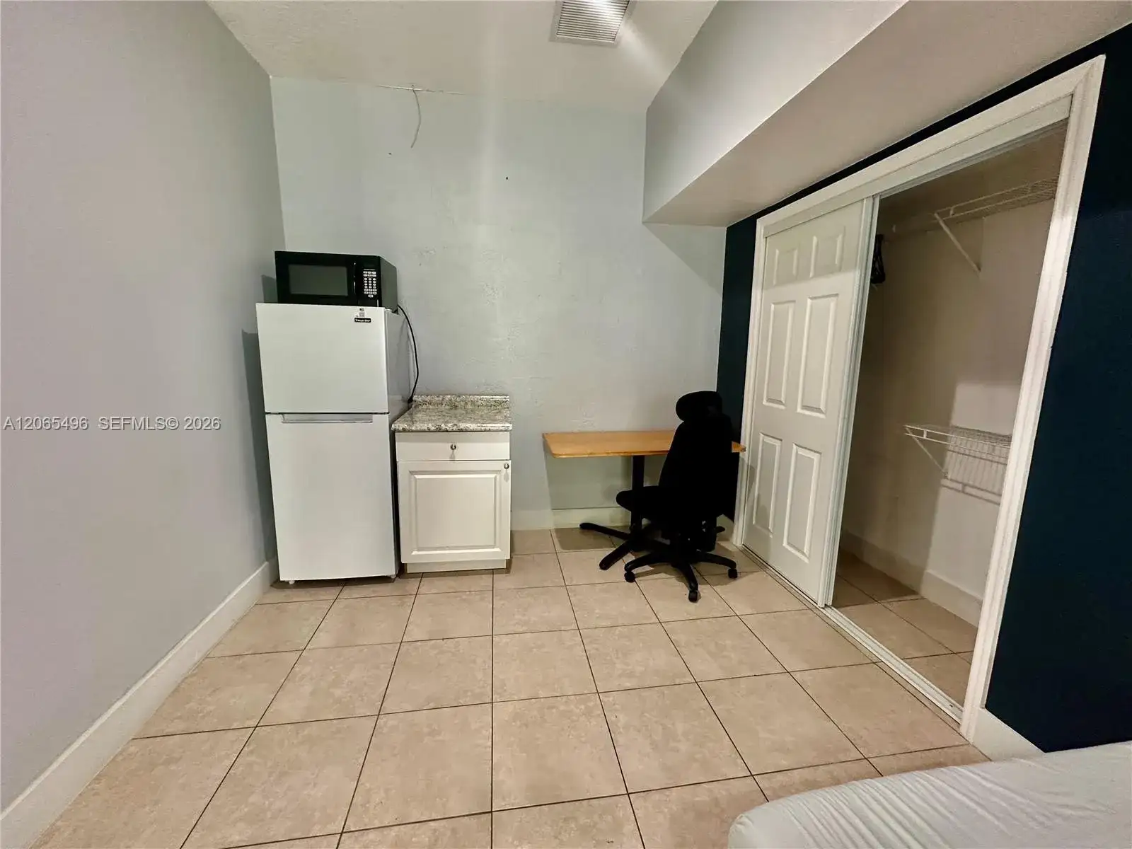 16025 SW 53rd Ter, Miami FL 33185 photo 3