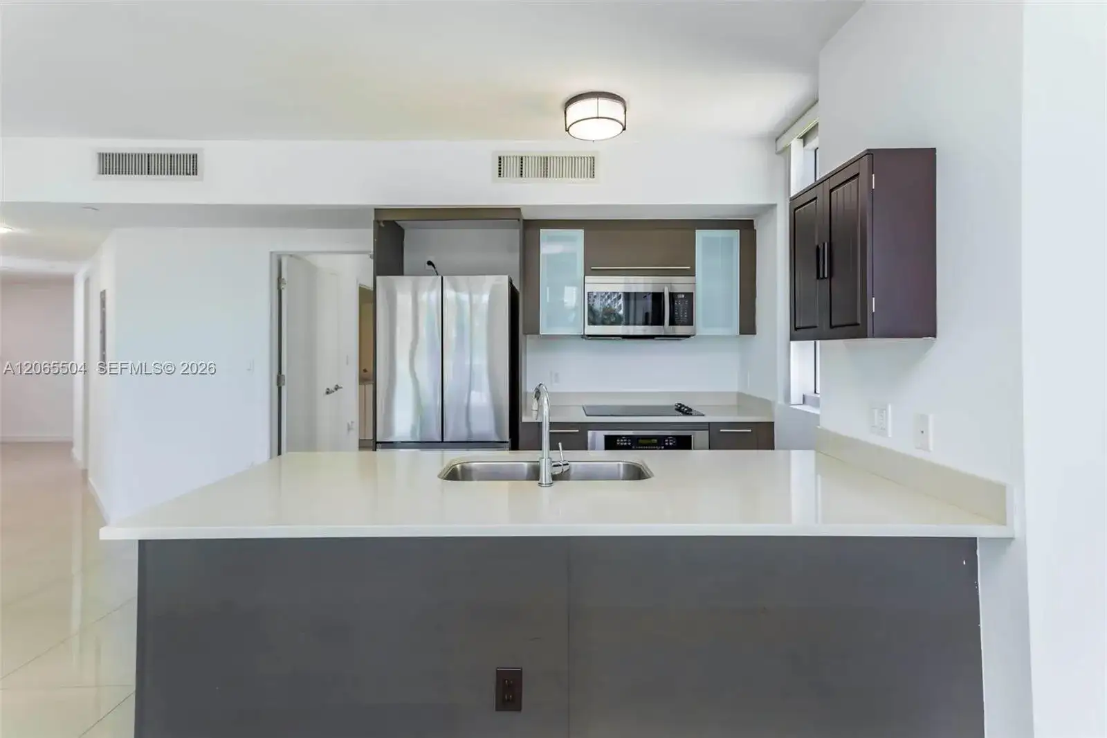 500 Brickell Ave # 401, Miami FL 33131 photo 5