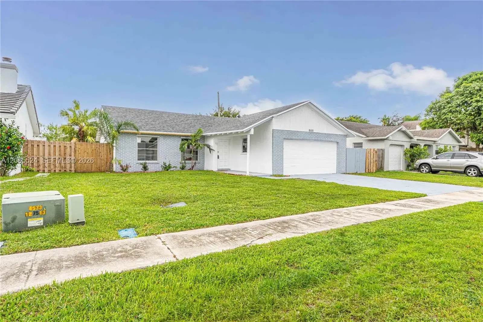 8500 SW 20th St, North Lauderdale FL 33068 photo 2