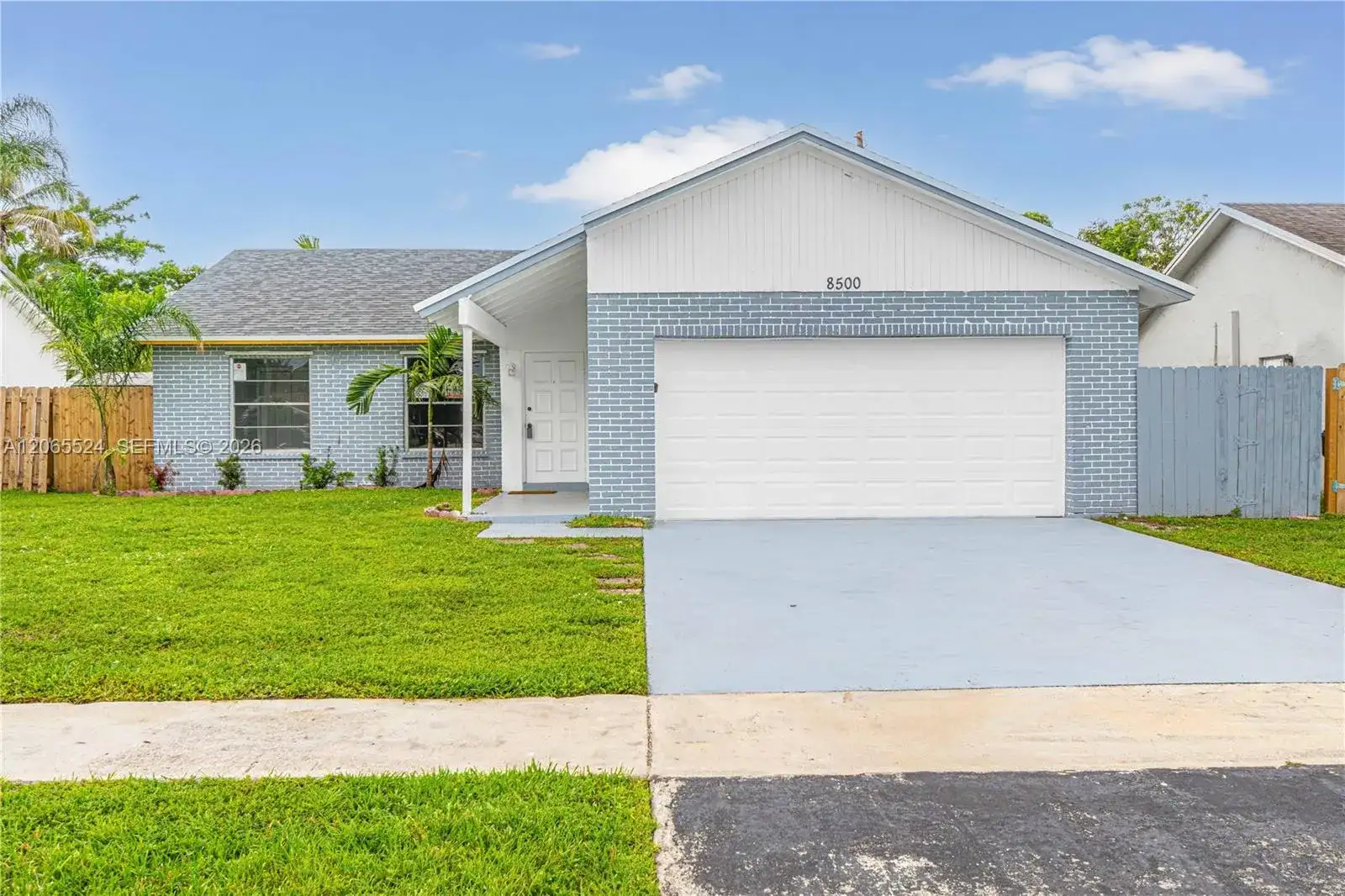 8500 SW 20th St, North Lauderdale FL 33068 photo 3