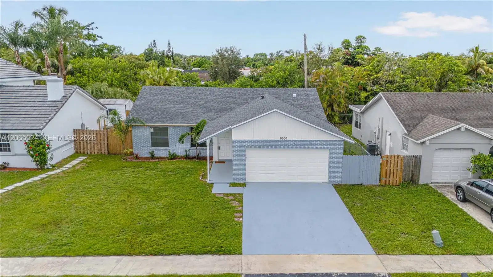 8500 SW 20th St, North Lauderdale FL 33068 photo 5