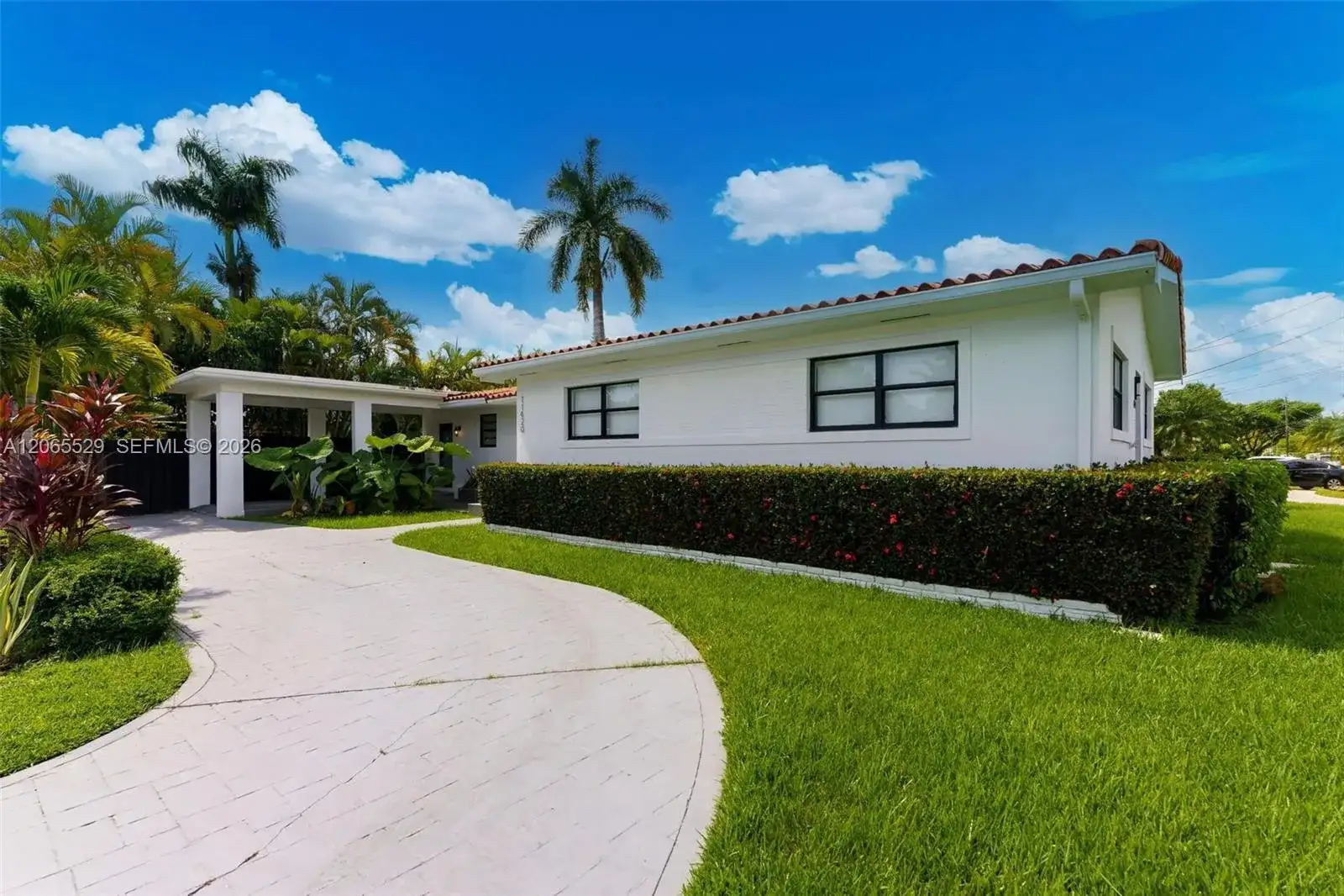 11420 NE 4th Ave, Miami FL 33161 photo 2