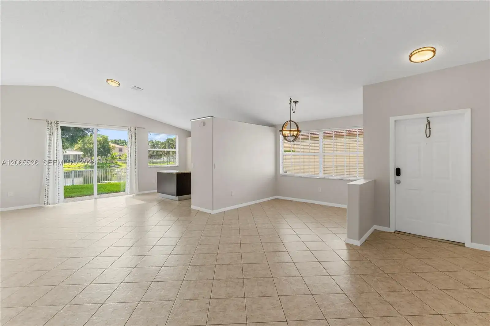 363 NW 158th Ave, Pembroke Pines FL 33028 photo 5