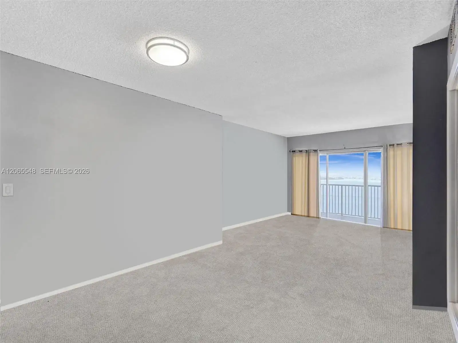 300 Bayview Dr # 1914, Sunny Isles Beach FL 33160 photo 3
