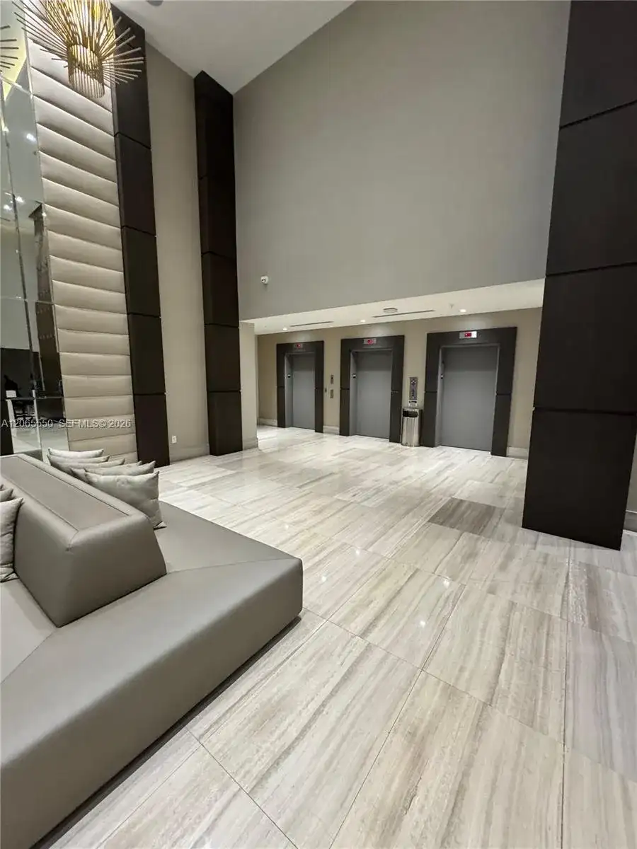 1010 SW 2nd Ave # 607, Miami FL 33130 photo 4