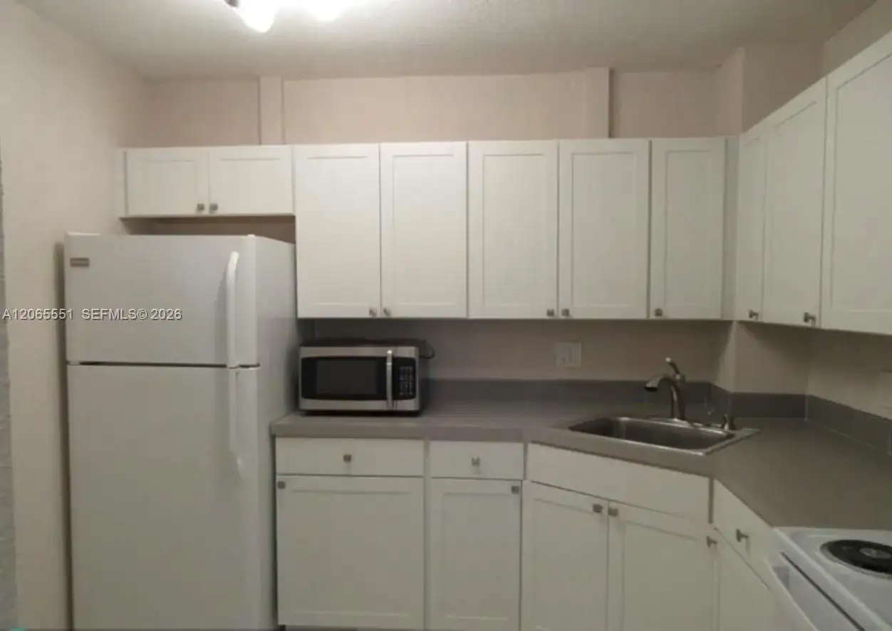 10751 Royal Palm Blvd # 17, Coral Springs FL 33065 photo 2