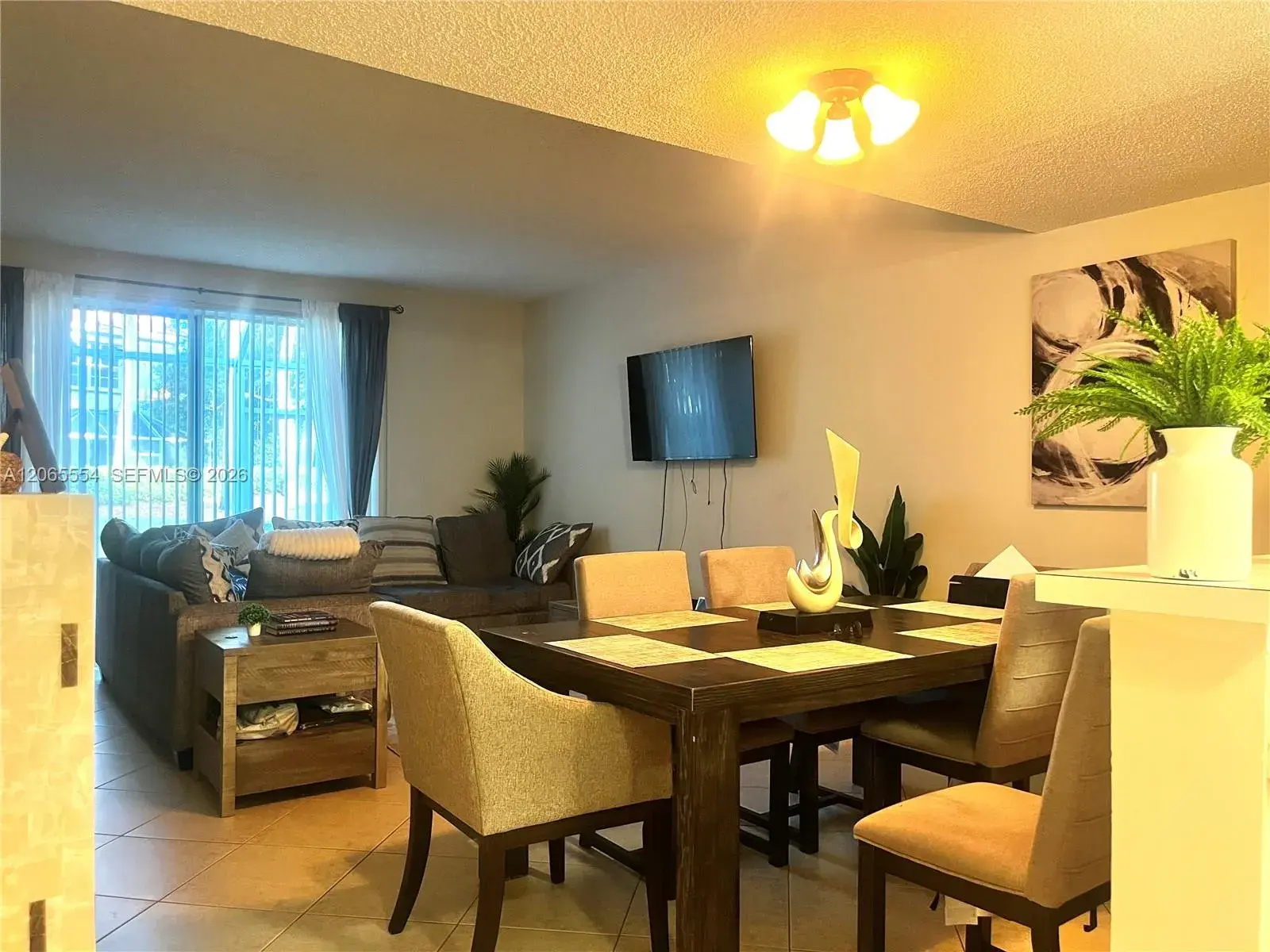 1210 Sorrento Dr, Weston FL 33326