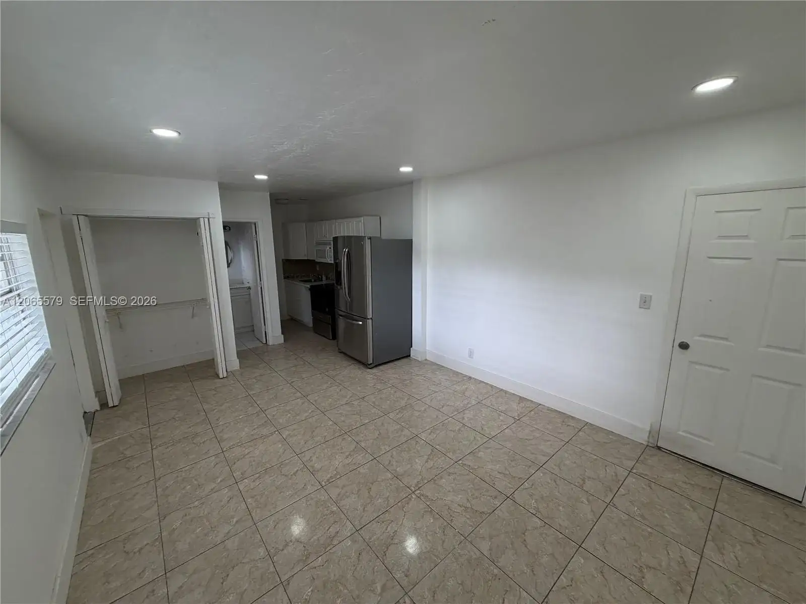 5803 Buchanan St, Hollywood FL 33021 photo 4