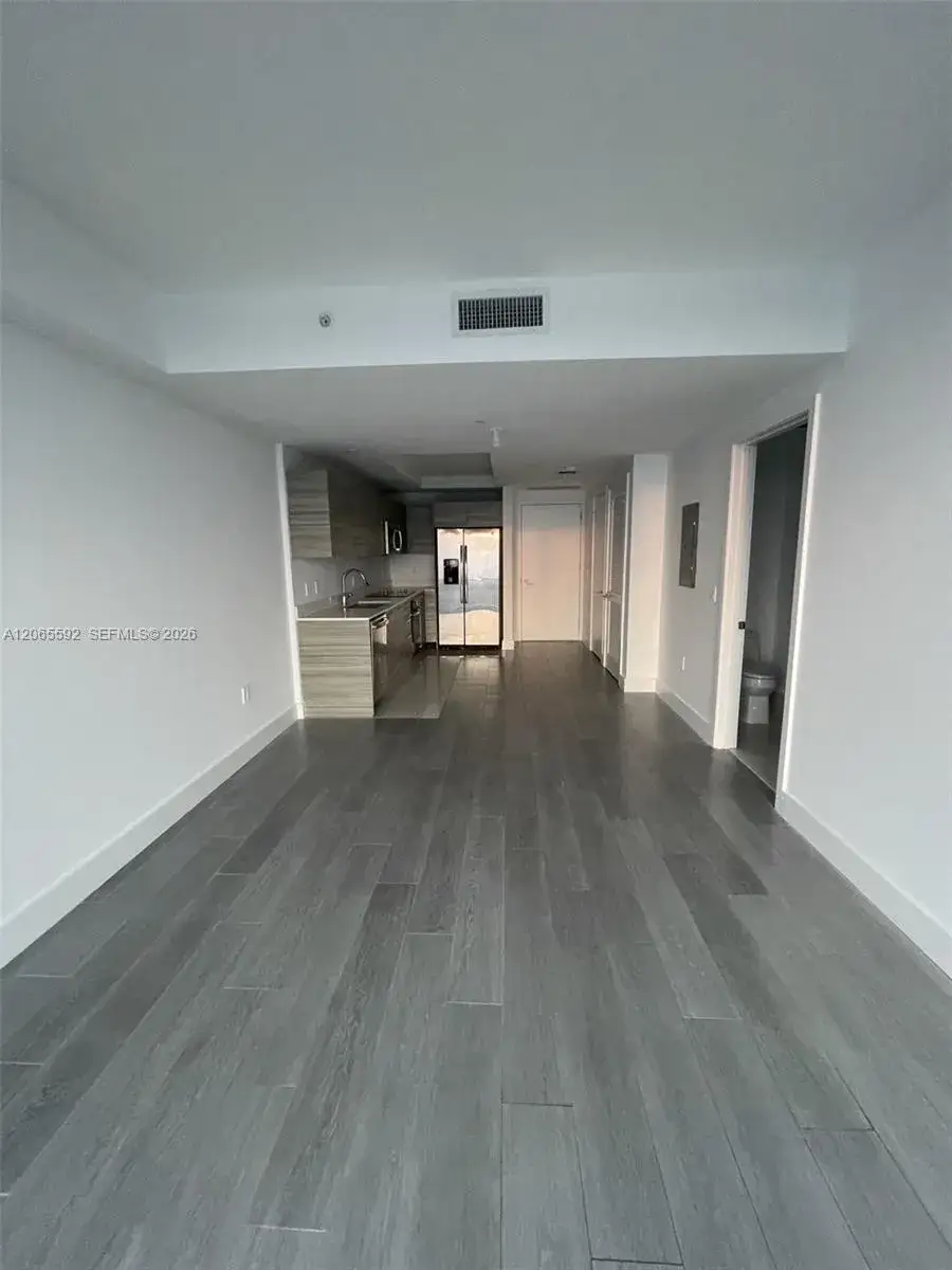 121 NE 34th St # 1810, Miami FL 33137