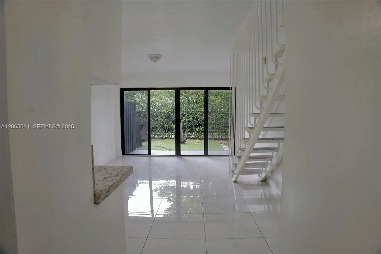 4271 NW 11th St # 4, Miami FL 33126 photo 2