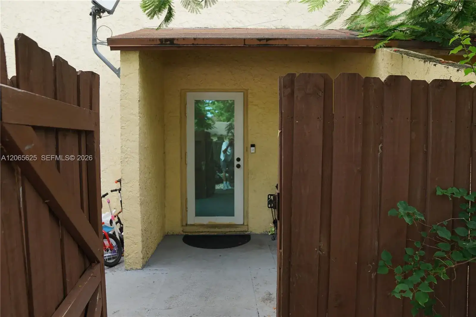 4332 NW 3rd Terrace, Deerfield Beach FL 33064 photo 4