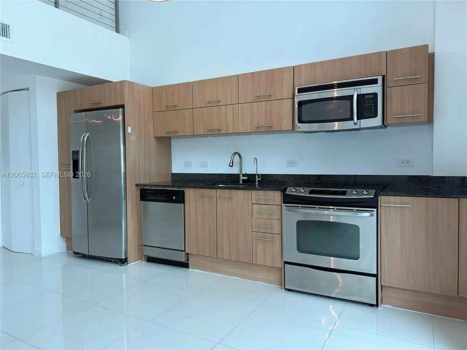 350 S Miami Ave # 302, Miami FL 33130 photo 4