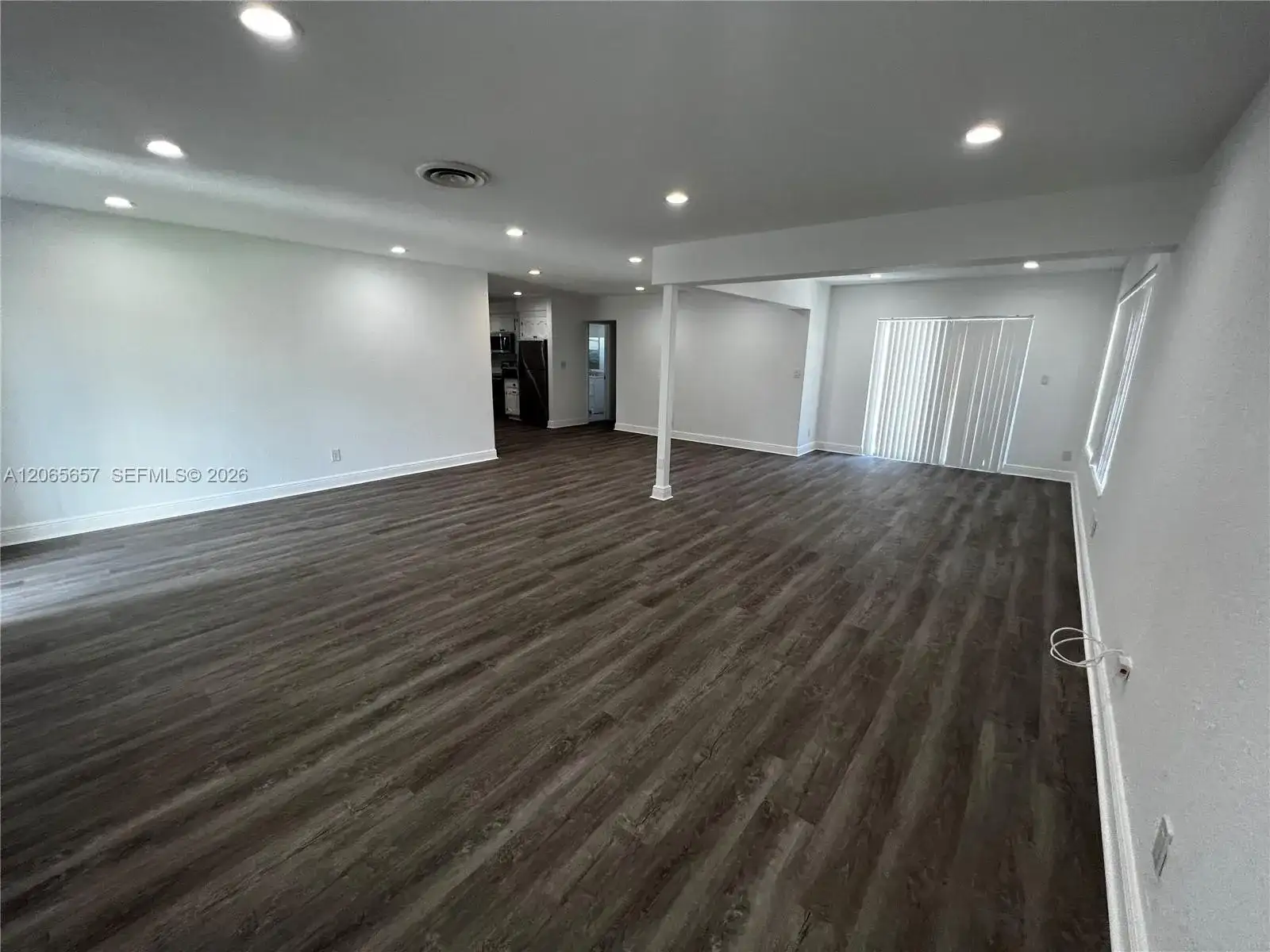 707 N 11th Ave, Hollywood FL 33019 photo 3