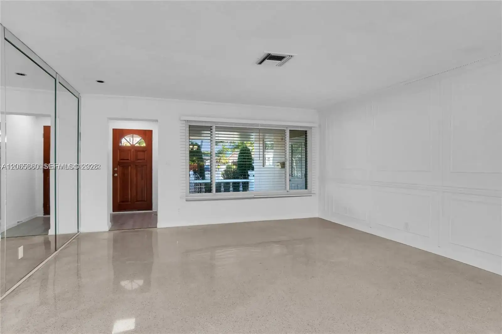 617 NE 2nd Pl, Dania Beach FL 33004 photo 3