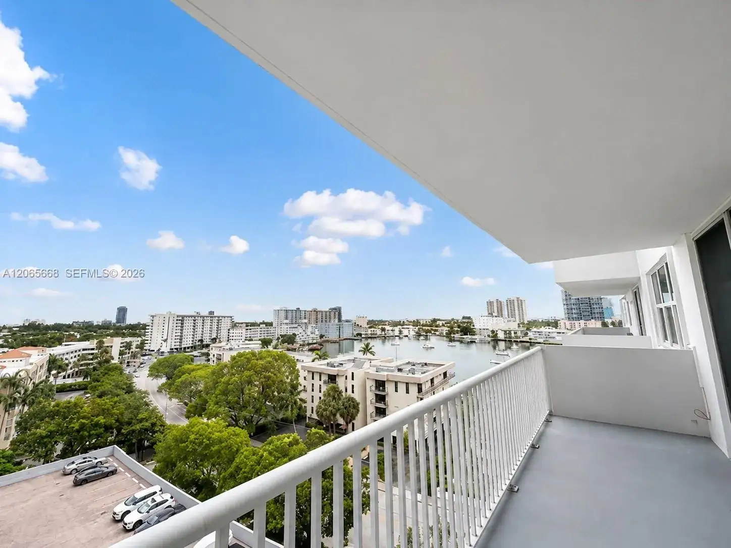137 Golden Isles Dr # 912, Hallandale Beach FL 33009