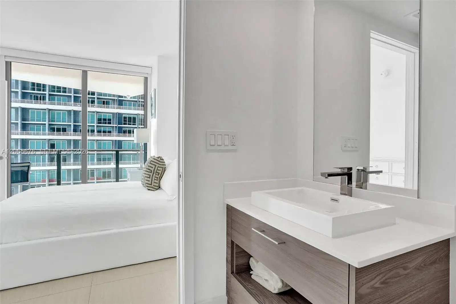 1300 S Miami Ave # 2608, Miami FL 33130 photo 3