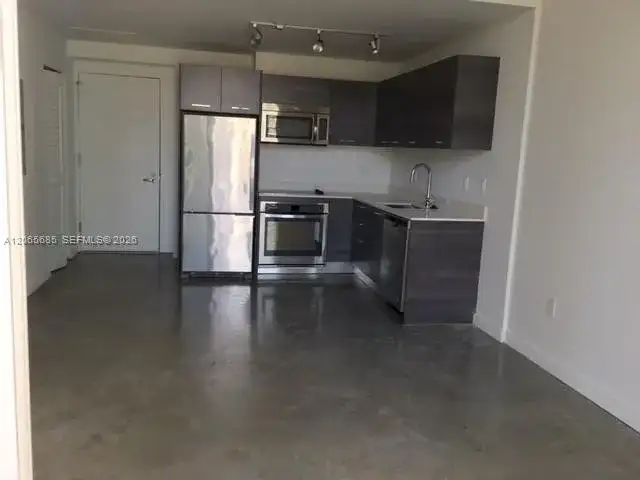 151 SE 1 Street # 2207, Miami FL 33131 photo 5