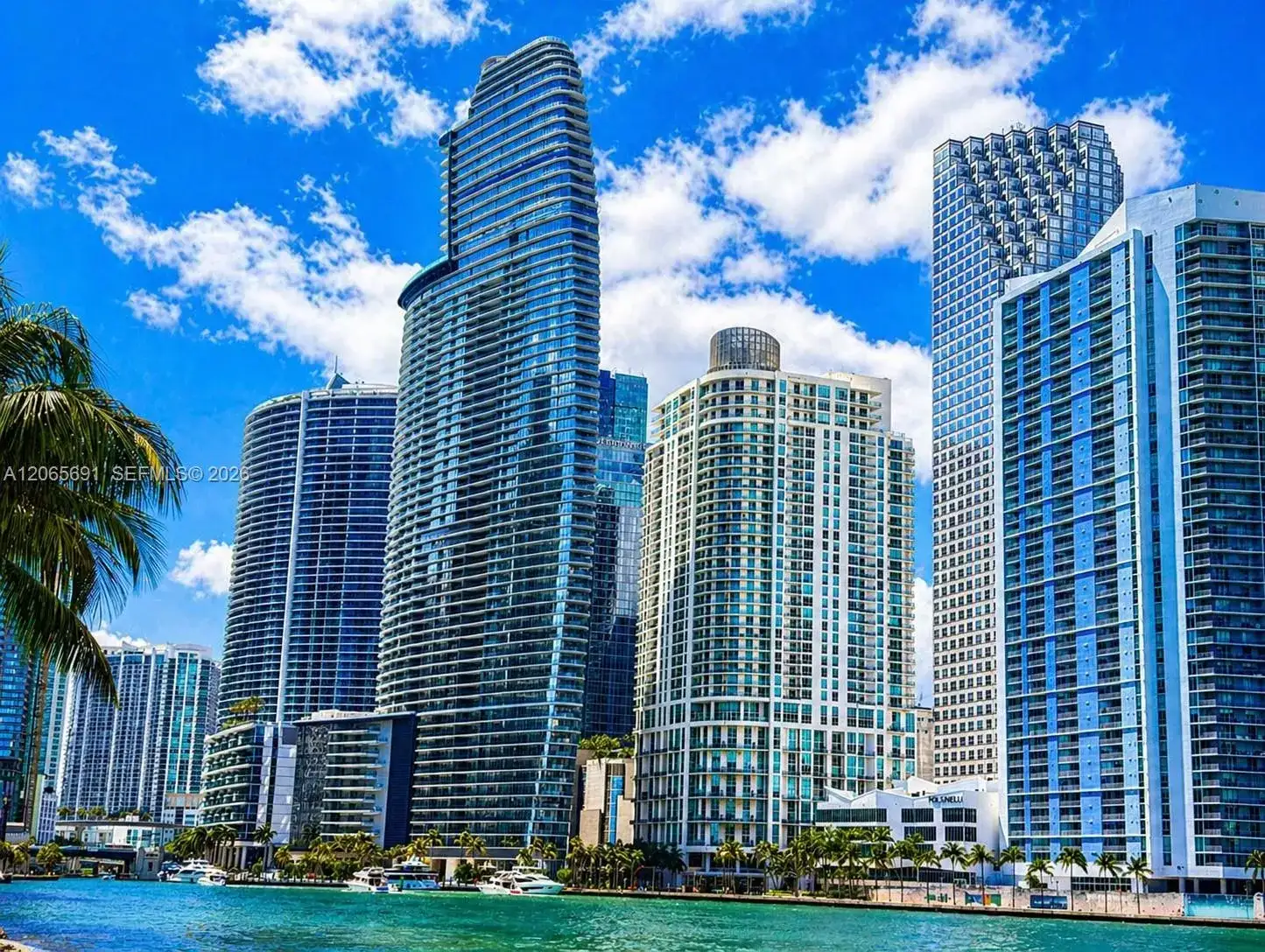 300 Biscayne Boulevard Way # 4201E, Miami FL 33131 photo 5