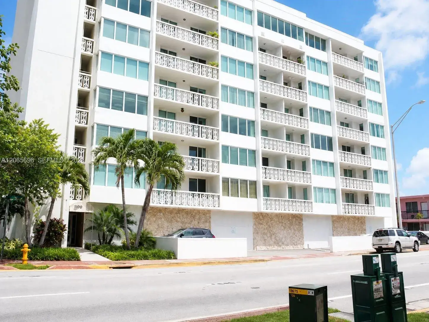 8233 Harding Ave # 703, Miami Beach FL 33141