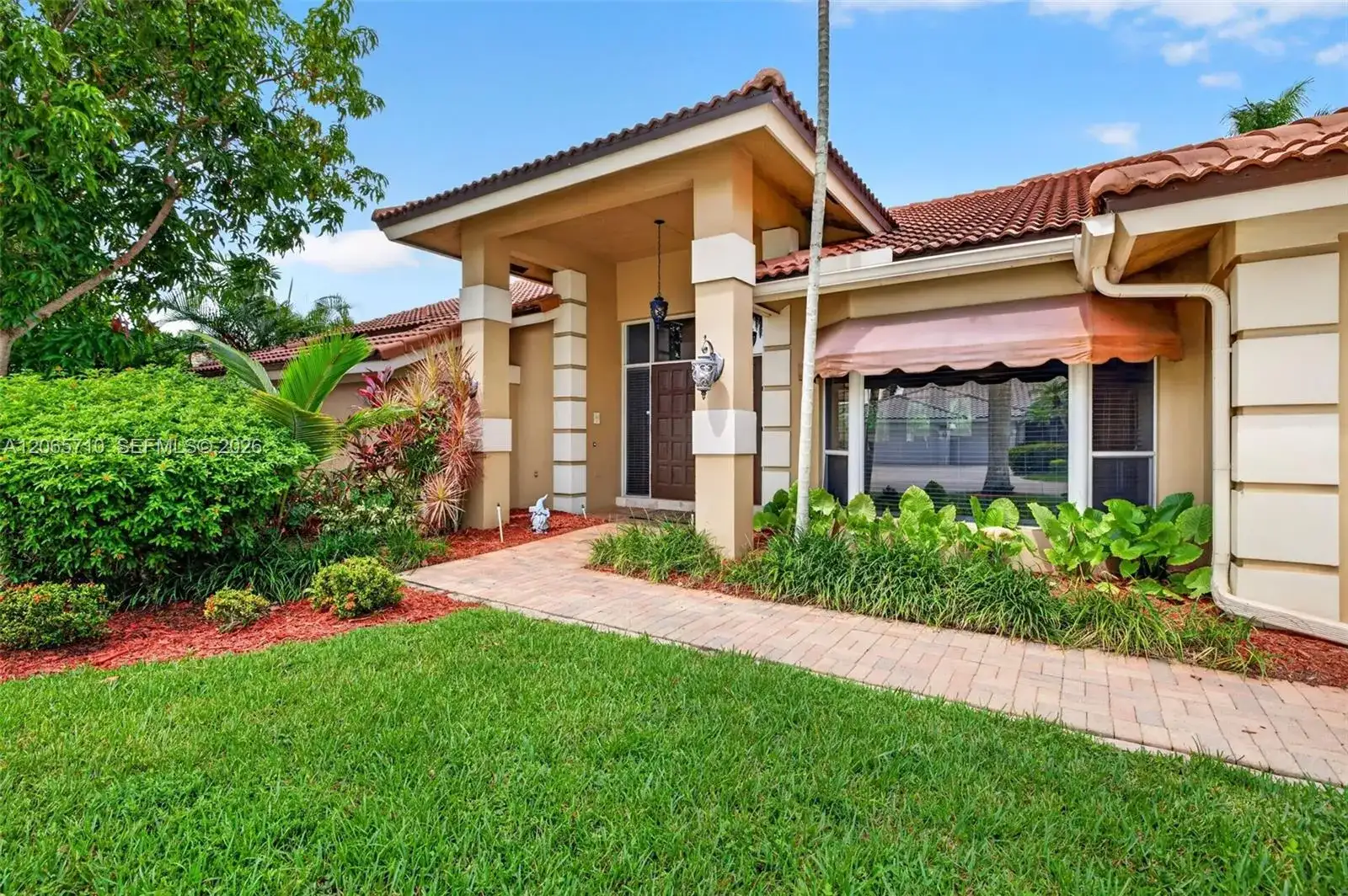 581 NW 110th Ave, Plantation FL 33324 photo 2