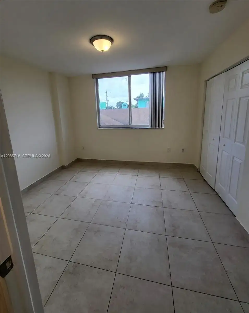 2647 NW 25th Ave # 511, Miami FL 33142 photo 3