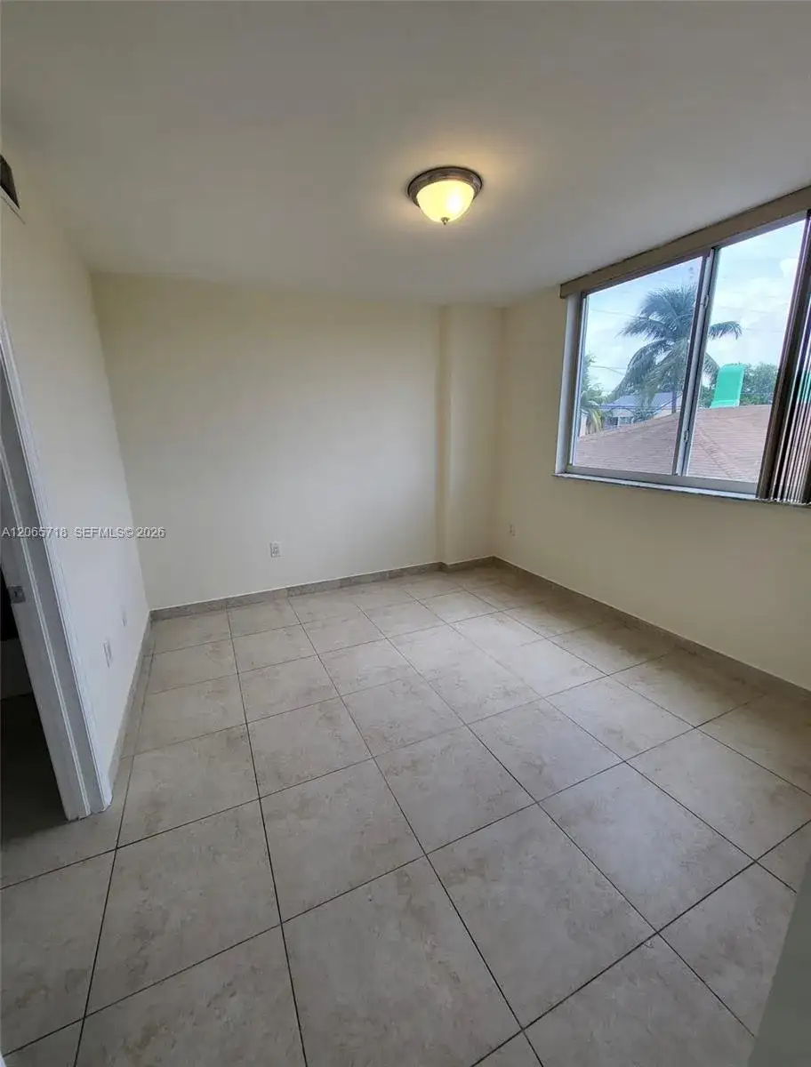 2647 NW 25th Ave # 511, Miami FL 33142 photo 4