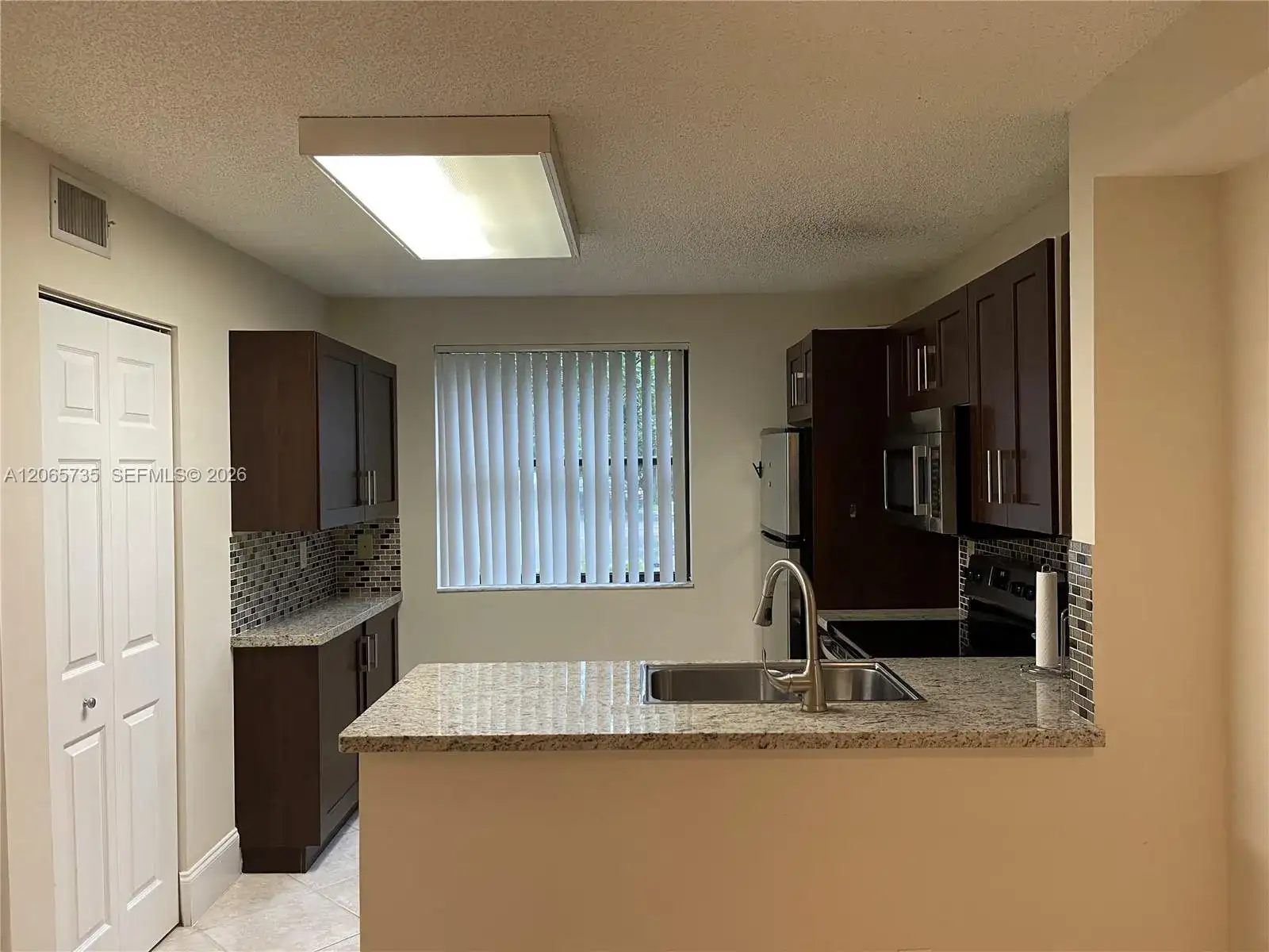 10101 W Sunrise Blvd # 106, Plantation FL 33322 photo 2