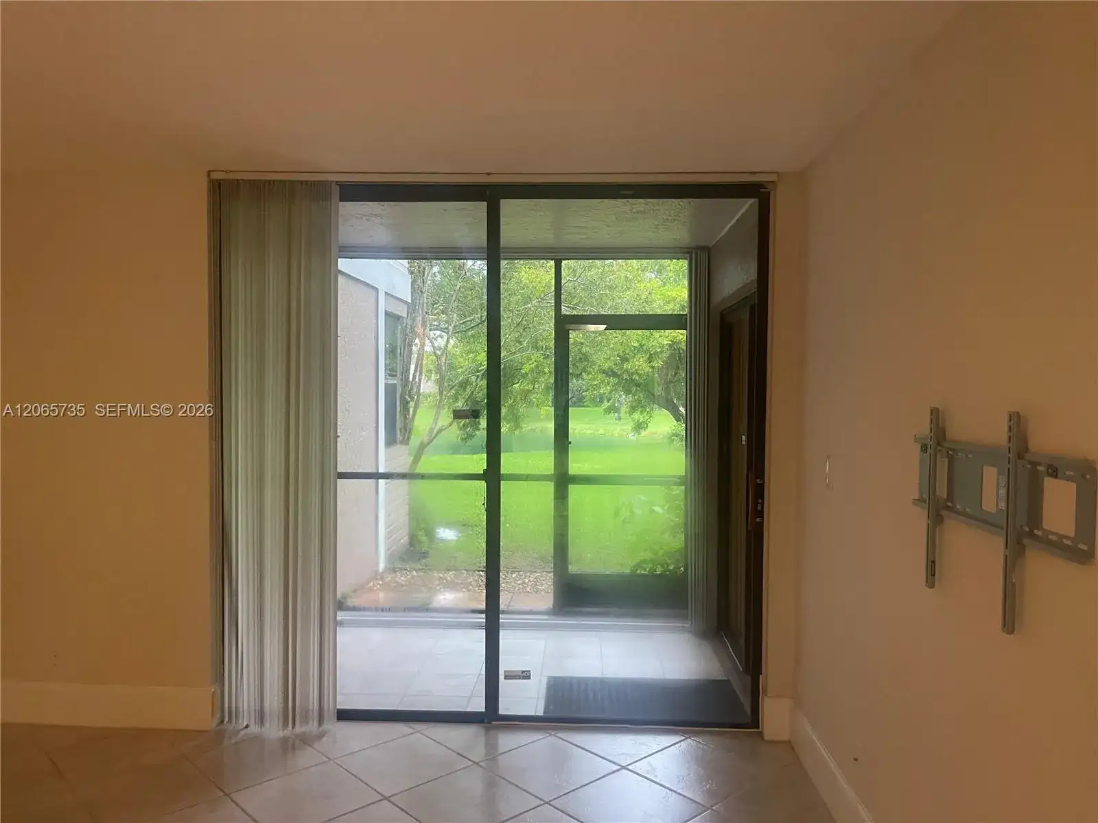 10101 W Sunrise Blvd # 106, Plantation FL 33322 photo 4
