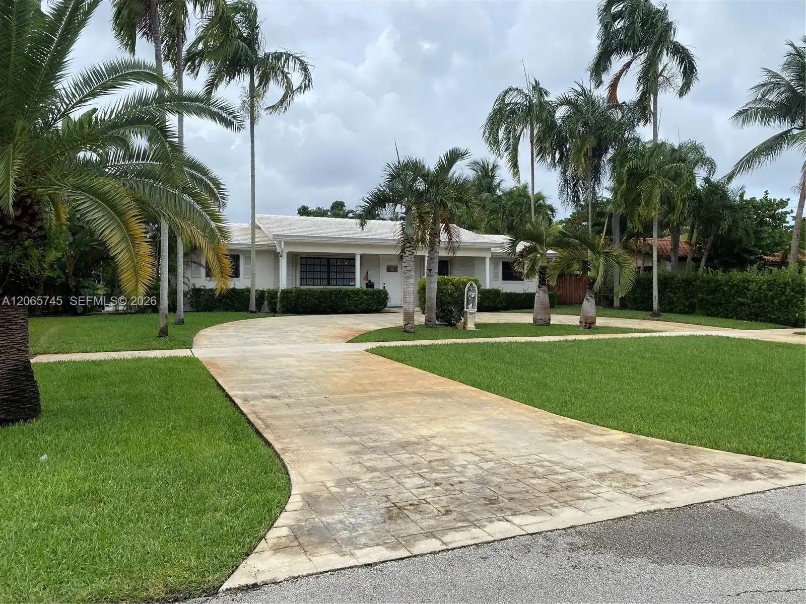 5013 Arthur St, Hollywood FL 33021